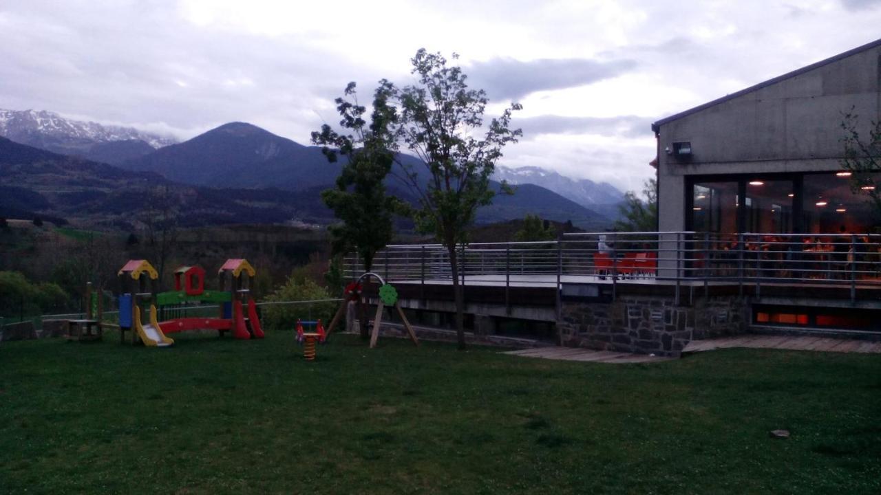 Alberg La Bruna Bellver De Cerdanya Exterior photo