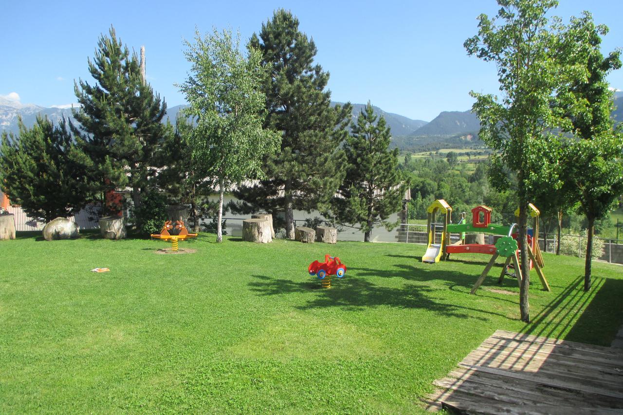 Alberg La Bruna Bellver De Cerdanya Exterior photo