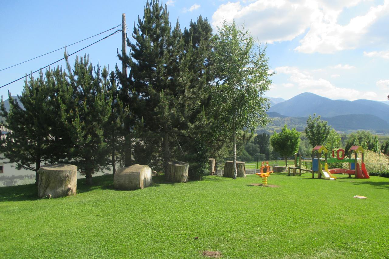 Alberg La Bruna Bellver De Cerdanya Exterior photo
