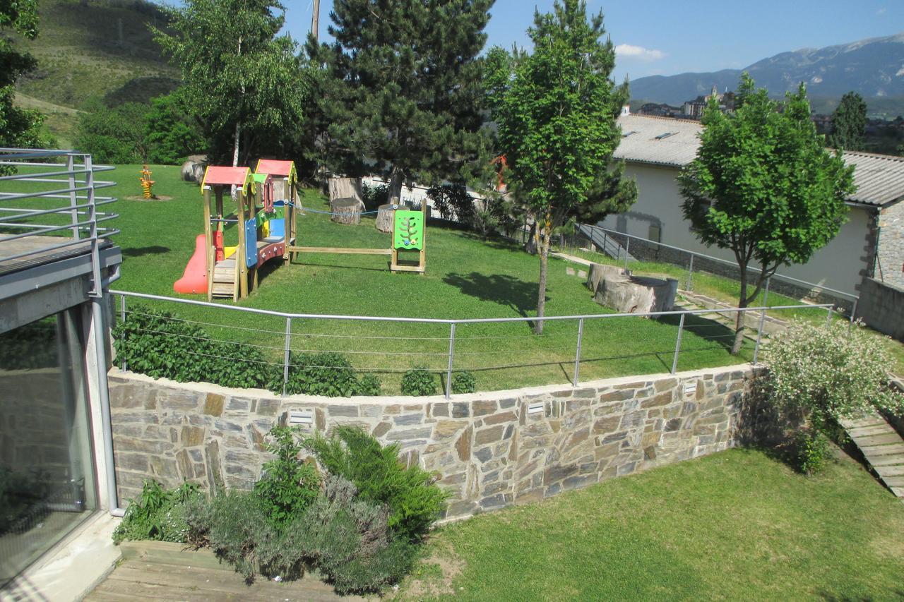 Alberg La Bruna Bellver De Cerdanya Exterior photo